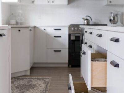 The Right White in Steveston new 14 scaled