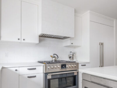 The Right White in Steveston new 25 scaled