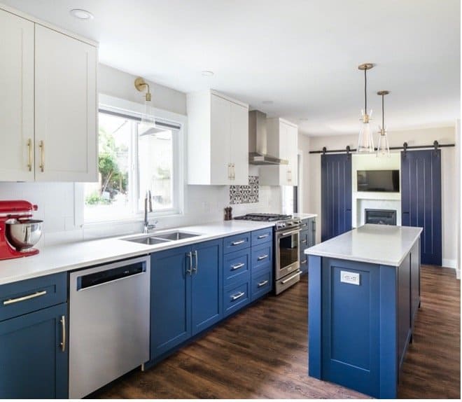 navy blue dark-coloured kitchen cabinets